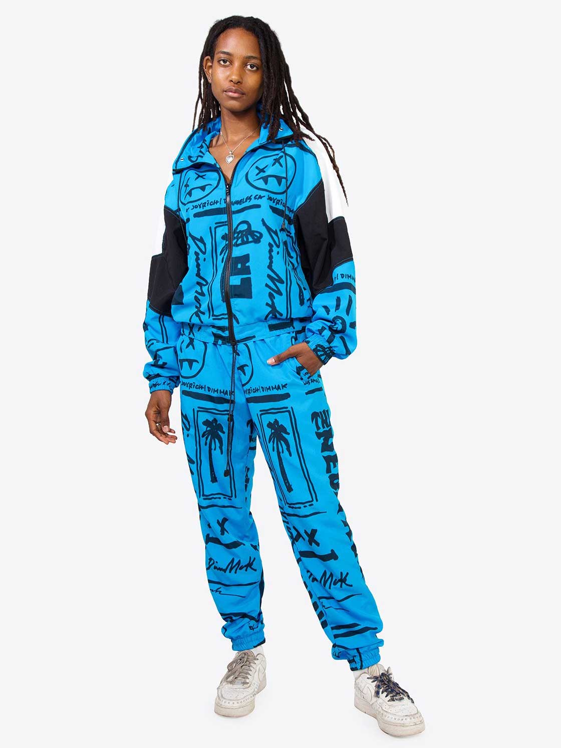 log angeles blue with black activewear two piece